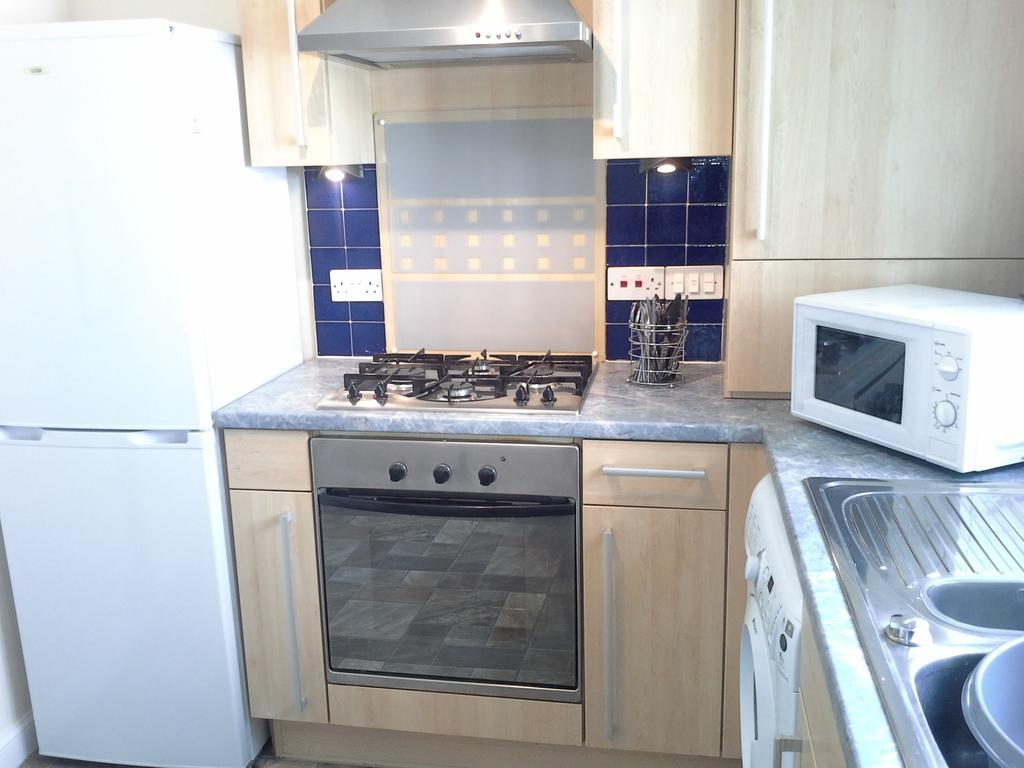 Modern Leith Apartment. Единбург Екстер'єр фото