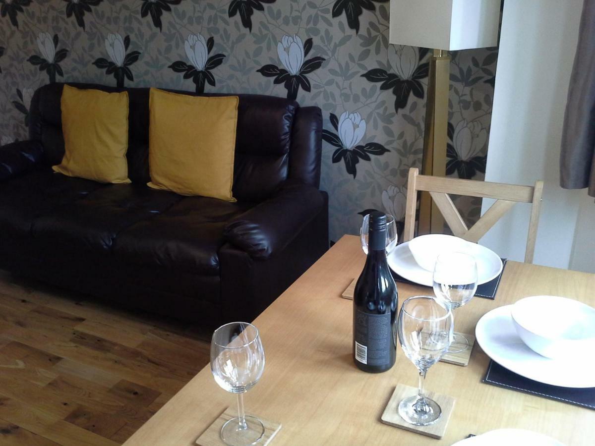 Modern Leith Apartment. Единбург Екстер'єр фото