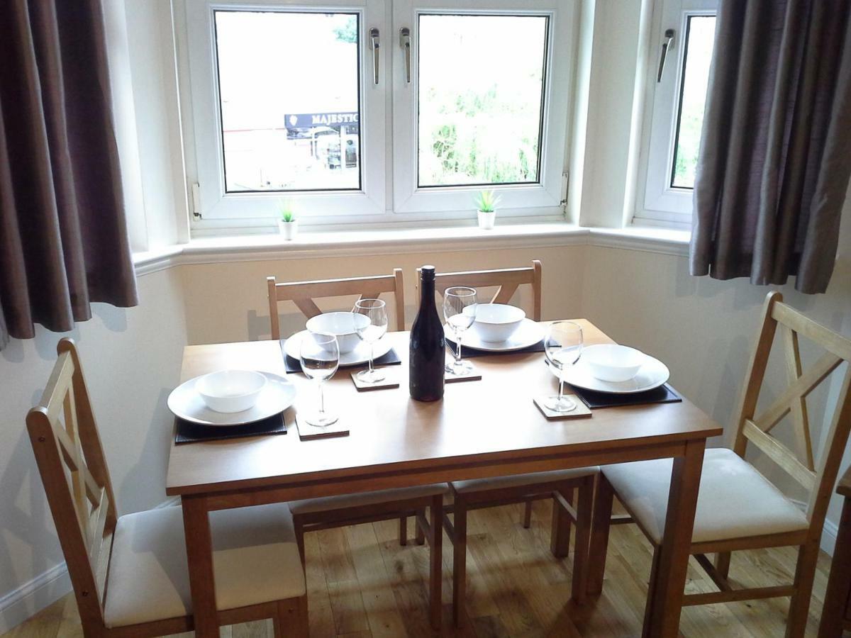 Modern Leith Apartment. Единбург Екстер'єр фото