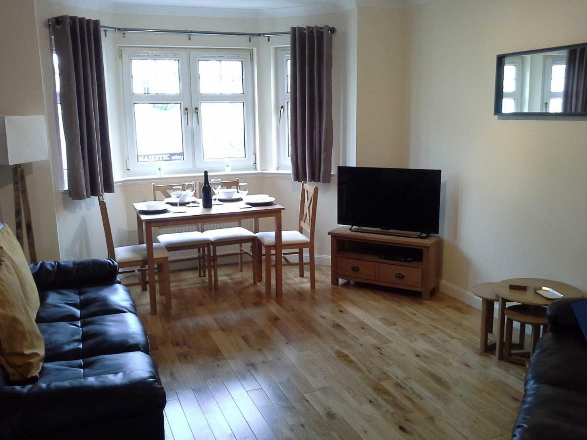 Modern Leith Apartment. Единбург Екстер'єр фото